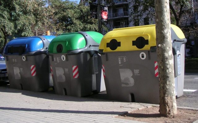 Lixo de Barcelona é recolhido de forma separada
