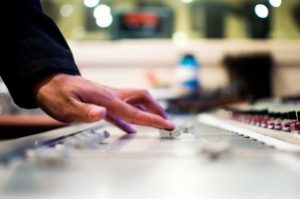 mixing-desk-mixer-slide-control-slider-disc-jockey
