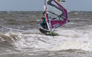 No Camping 3 Estrellas, você terá a chance de praticar wind surf No Camping 3 Estrellas, você terá a chance de praticar wind surf