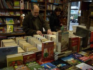 Já encontrou um livro de seu tema preferido nas livrarias de Poble Sec? Já encontrou um livro de seu tema preferido nas livrarias de Poble Sec?