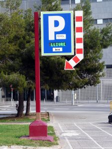 Fique atento aos horários e dias de estacionamento gratuito em Barcelona Fique atento aos horários e dias de estacionamento gratuito em Barcelona