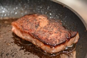 Comer uma boa carne em Barcelona é fácil; o difícil é escolher o melhor restaurante! Comer uma boa carne em Barcelona é fácil; o difícil é escolher o melhor restaurante!