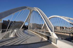 Imagem da Pont Bac de Roda, no distrito de Sant Andreu