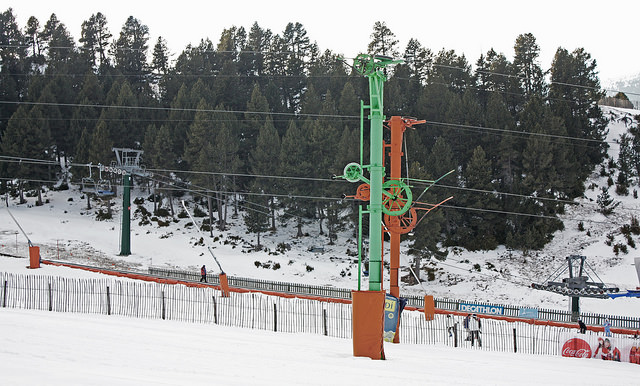 Que tal passar uns dias do próximo inverno em uma das estações de esqui próximas a Barcelona?