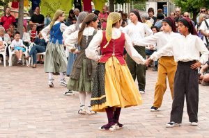ORACIONES A LA SAGRADA FAMILIA - MINI LIBRO - LETRA GRANDE | eBay