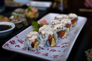 Imagem de um menta-uramaki, do restaurante Kibuka