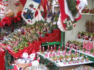 Imagem de produtos natalinos no Mercat de Santa Llúcia