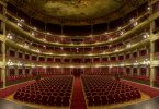 Imagem do interior do Teatro Romea