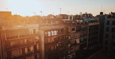 Conheça a melhor orientação de um apartamento em Barcelona