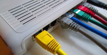 Roteador para distruição internet no aoartamento
